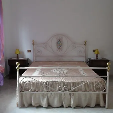 La Capanna Dei Carri Paciano